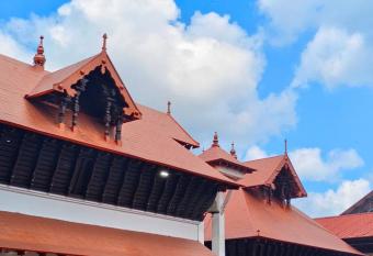 Guruvayoor appartment allows 18 year olds to book a room