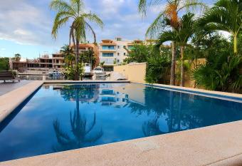 Kin Tulum - Penthouse Luxury Puerto Aventuras has Balcony rooms