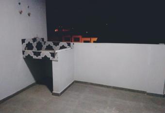 Departamento a 10 min del centro de Cuenca has Balcony rooms