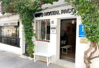 Hostal Paco Marbella has Balcony rooms