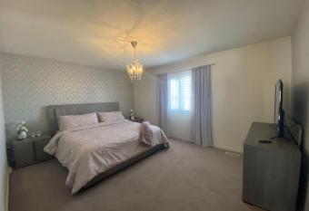 Sundes Tarbah allows 18 year olds to book a room