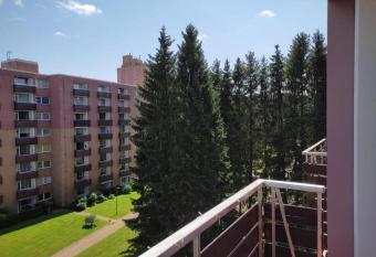 FeWo Schneeglocke. Das gem  tliche St  bchen! has Balcony rooms