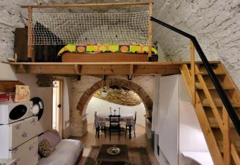 La Casina has Balcony rooms