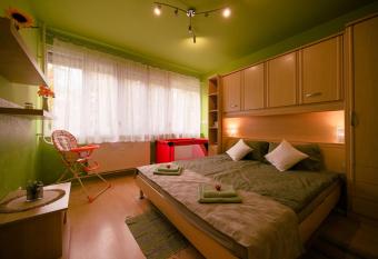 F  nix Apartman has Balcony rooms