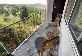 Table Top Villa - valley view - balcony and massive hall has Smoking/Balcony rooms