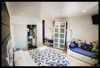 Dante s House - Affittacamere has Balcony rooms