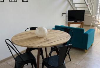 Hermoso Departamento Tipo Loft -Mendoza has Balcony rooms