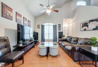 Charming and Conveniently city center allows 18 year olds to book a room