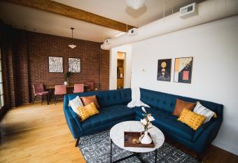 Stunning and Spacious Loft @ UNC allows 18 year olds to book a room