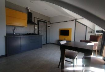   i  ek Apart has Balcony rooms