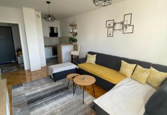 Apartman Centar 19 has Balcony rooms