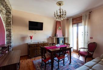 Casa Borgo in Irpinia - Casa Cava has Balcony rooms