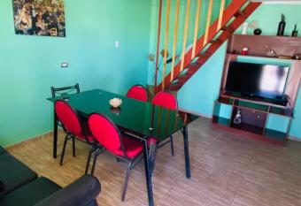 Casa Agua Luna, Caba  a Familiar de dos pisos has Balcony rooms