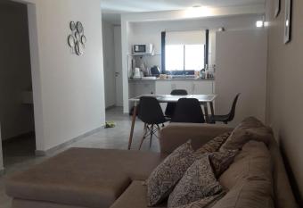 Depto amoblado en el centro de la capital de cordoba allows 18 year olds to book a room