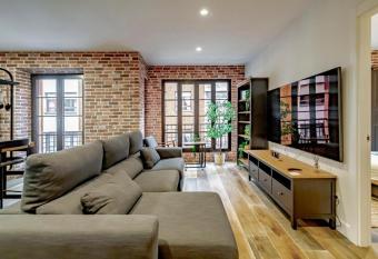 Apartamentos JAP Bego  a allows 18 year olds to book a room