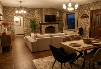 PS House Polydrosos - PS Rental has Balcony rooms