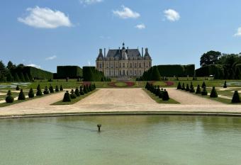 Sceaux - Appartement privatif dans Maison allows 18 year olds to book a room