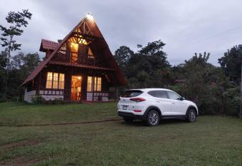 Caba  a El Viejo del Monte has Balcony rooms