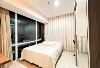 Near UPH Apartemen U-Residence Type 2BR By Anna allows 18 year olds to book a room