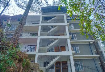Simla Woods 2BHK by Dumnu Homes allows 18 year olds to book a room