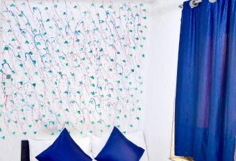 Hotel Sarovar inn allows 18 year olds to book a room