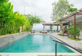 The Lavana Villa Puri Hawila Jimbaran - 5 Bedroom Villa has Balcony rooms