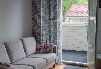 Reissupes   allows 18 year olds to book a room