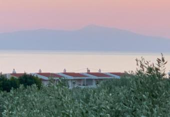 Swisshaus mit Meerblick has Balcony rooms