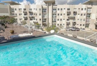 apartment with pool and GYM in front of the colonial zone has Balcony rooms