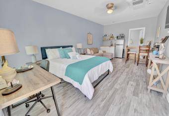 SSE Unit 5 - Swim, Surf, +Relax @ the The Pelican Nest in FWB allows 18 year olds to book a room