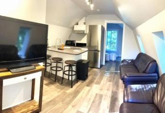 Rustic 1-Bedroom farm style loft with fire pit has Balcony rooms