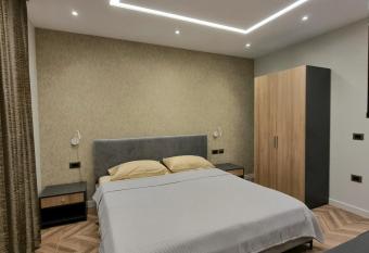 TRIP STOP Hotel allows 18 year olds to book a room