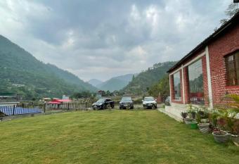 Delight Inn has Balcony rooms