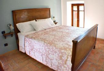 b&b CASCINA SORTINA Country House has Balcony rooms