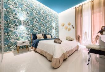 Fermata Duomo has Balcony rooms