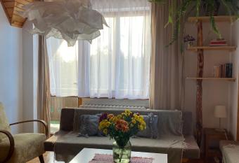 Cosy mountain home by the pond has Balcony rooms