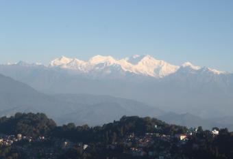Birds Eye Mountain View allows 18 year olds to book a room