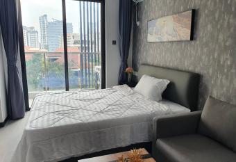 Warm and Cozy Studio Room in City Center has Balcony rooms