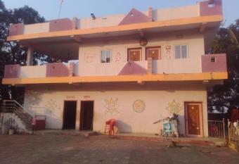 Hotel Sai Dham, Mandu has Balcony rooms