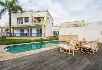 La villa des corsaires, vue panoramique sur Rabat has Balcony rooms