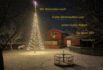 Ferienhaus Spielburg has rooms with a private hot tub