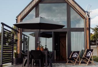 Osada Przejrzysko has Balcony rooms