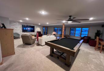 Large Log Home on Lake with Hot Tub has Balcony rooms