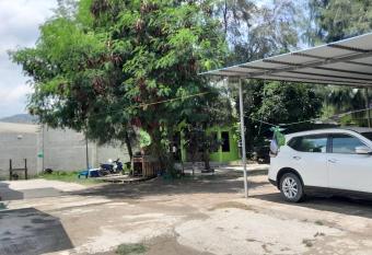 N&R HomeStay allows 18 year olds to book a room