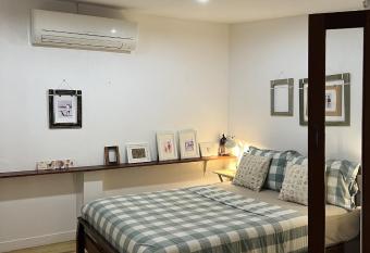 Island House Rentals 48 has Balcony rooms