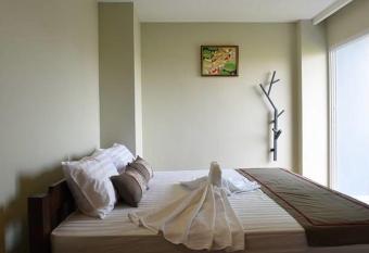 Home Inn has Balcony rooms