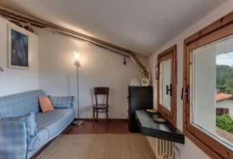 Bio - Vaglia has Balcony rooms