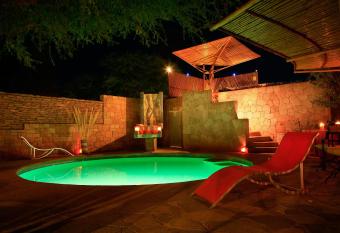 Hotel Kimal has Balcony rooms