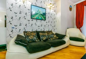 Mc Donalds Apartment Gold has Smoking/Balcony rooms