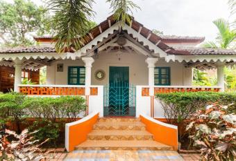 Portugese Artefact VIlla 6BHK has Balcony rooms